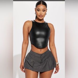 Fashionnova ‘power moves’ faux leather black top